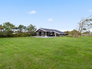 Holiday Home Bent - 750m from the sea by Interhome - Løkken - 2