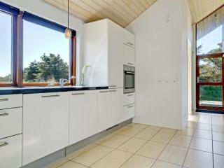 Holiday Home Ilmatar - 650m from the sea by Interhome - Løkken - 2