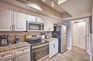 Oceanfront PCB Condo with Balcony and Pool Access! - Panama City Beach - 3