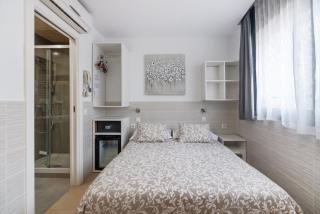 Hostal House - 8