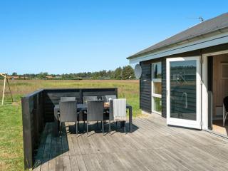 Holiday Home Elenore - 900m from the sea by Interhome - Løkken - 6