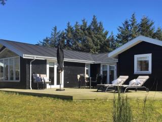 Holiday Home Bylgja - 1-7km from the sea by Interhome - Blokhus - 0