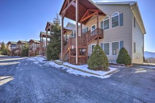 Beech Mountain Condo - Walk to Chair Lift! - 2