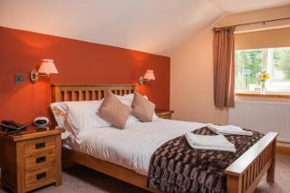 The Little Crown Inn - Pontypool - 5