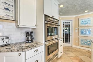Pool, Dock & Kayaks: Waterfront Palmetto Home - 0