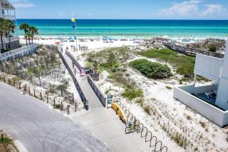 Short walk or shuttle to wide open public beach! - Santa Rosa Beach - 0