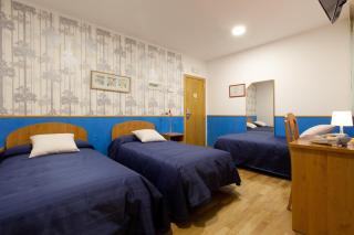Hostal Montaloya - Madrid - 1