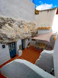 La Cueva Blanca - Alcalá del Júcar - 8