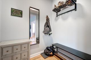 Avondale Condo Near Classic Bars, Eateries, and More! condo - 8