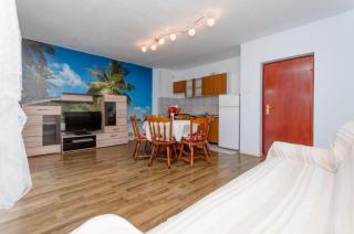 Apartments Mladen - 8