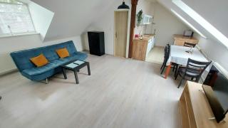 Apartmán pre 5 osôb, 2 spálne, Banská Bystrica Podlavice 24h self checkin - Banská Bystrica - 8