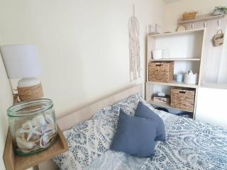 Lovely Open Space Apartment with Wonderful View - Boergas - 0
