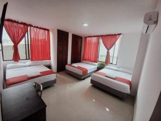 HOTEL DIAMANTE - Santo Domingo de los Colorados - 2