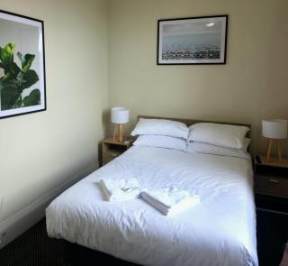 Family Hotel - Bathurst - 9