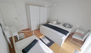 Maria Apartments - 7