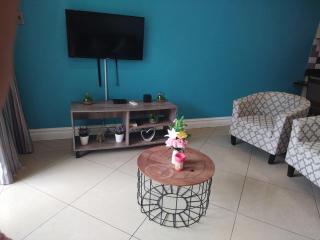 Sails Luxury 1 Bedroom Apartment - Durban - 5