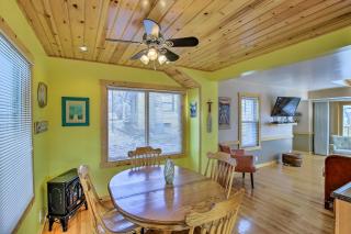 Charming Lake Ripley Cottage with Water View! - Cambridge - 9