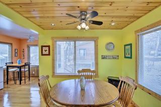 Charming Lake Ripley Cottage with Water View! - Cambridge - 1