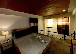 Adorable Lounge - 1 Bedroom loft w/home cinema - Manila - 6