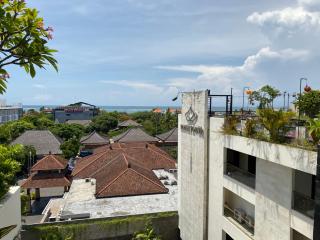 Stylish 2 Bedroom Penthouse Apt, Newly Refreshed, 50 Mbps, Pool, Gym, Resto - Kuta - 7