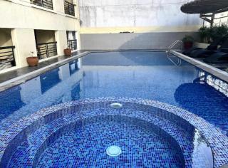 Poolside Family Room Greenbelt Makati - Manila - 7