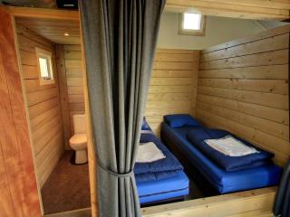 Tent lodge with covered terrace, in green area - IJhorst - 3