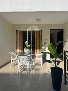 Marias Spacious Aparment - Pafos - 8