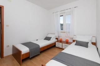 BENTO apartment - best VIEW on town and sea - Pučišća - 1