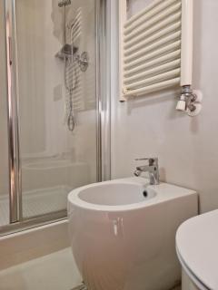 Modern Bright and Central Apartment - Milan - 2