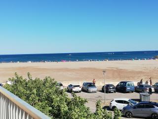 Superbe appartement avec vue sur mer et port, parking privé - Saint Pierre La Mer - 0