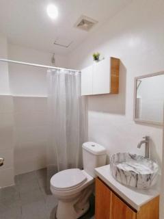 Modena Town Square-Walkup Condominium - Minglanilla - 5