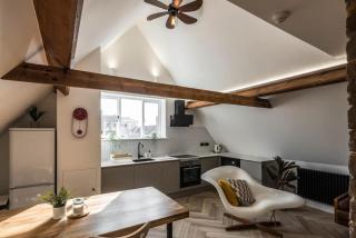 Seascape loft - Ramsgate Modern three bedroom apartment - 5