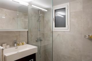 Warm & Coozy Residence - Atene - 3