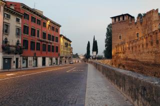 Verona House Aparthotel - Verona - 9