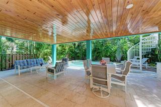 Park n Chill 117 Park Ave - 3