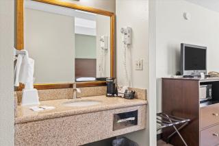 Bend Inn & Suites - Bend - 3