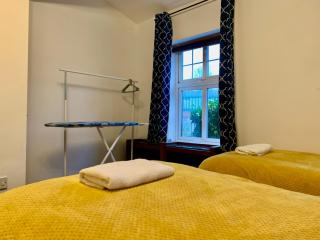 Lovely 2 bed Ground floor flat with free Parking - Birmingham - 2