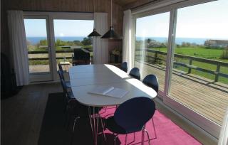 Four-Bedroom Holiday Home In Allinge - Allinge - 4