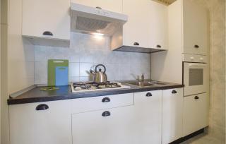 Two-Bedroom Holiday Home In Castellabate -Sa- - 3