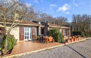 Awesome Home In San Savino Di Magione - San Savino - 4