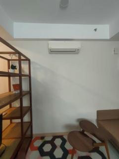 TimurBay Seafront with Netflix by DeWiraSuite Hillview - Kuantan - 2