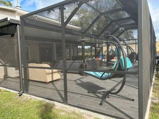 Fun Country Living - Dover - 9