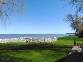 Cozy Cottage on Green Bay - 6