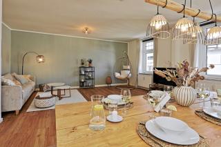 *City, Nähe Hbf, Kingsizebetten, Fitnessecke* - Duisburgo - 6