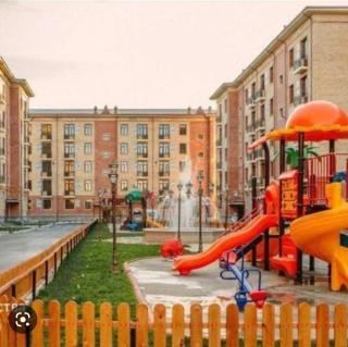 LUXURIOUS ACCOMMODATION IN 2BR APARTMENT, IN A SECURED AREA WITH COMFORTABLE DISTANCE TO R/W STATION, AIRPORT AND CITY CENTER. - Tashkent - 0