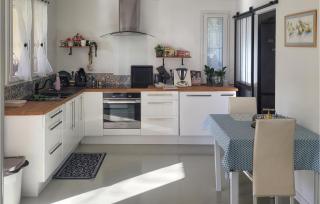 1 Bedroom Cozy Home In Roquevaire - 5