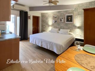 Beatriz Charming Hostal - Torremolinos - 3