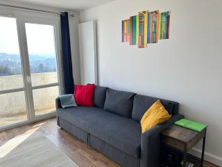 Le Roosevelt Midterm Rental Weekly housekeeping offered - 3