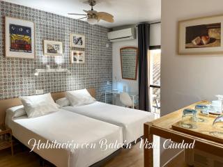 Beatriz Charming Hostal - Torremolinos - 0