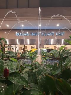 Times Square East privite service Apartment - 2